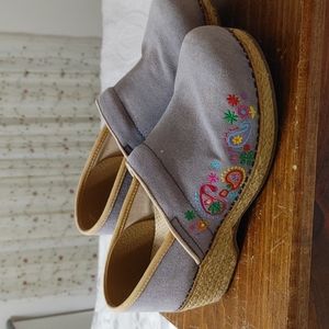 Dansko clogs Size 40 Euro